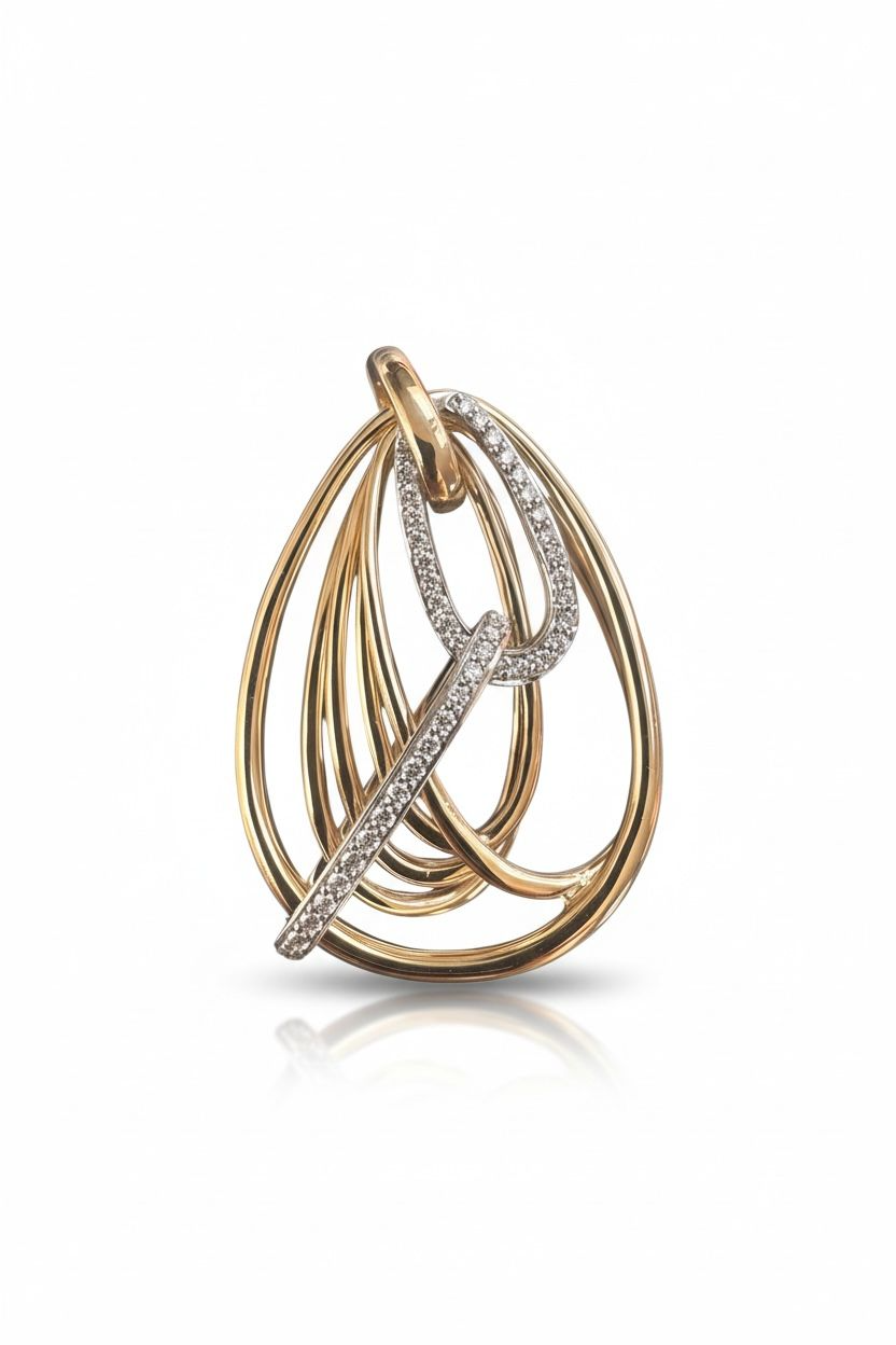 14 karaat geelgouden hanger met 46 briljant geslepen diamanten van totaal 0.27 caraat.