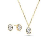 Deze set is in plaque en omvat een ketting met een hanger met zirkonium en een paar oorstekers in plaque met
zirkonium steen uit de reeks Sardinien