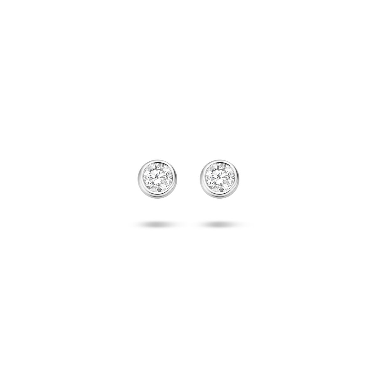 zilveren oorknopjes met 4 mm zirkonia