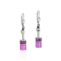 GeoCUBE&reg; oorbellen roze
Opvallende kleuren ontmoeten tijdloos design: elegante oorbellen uit de GeoCUBE&reg;-collectie.