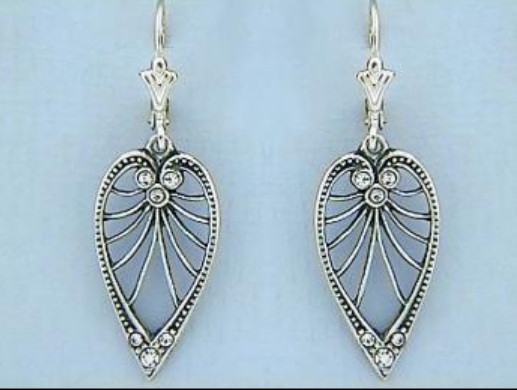 Zilveren oorhangers gestileerd en Kristal.  Art Deco