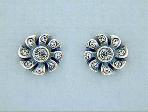 Zilveren oorstekers bloem en Swarovski kristal. Art Nouveau