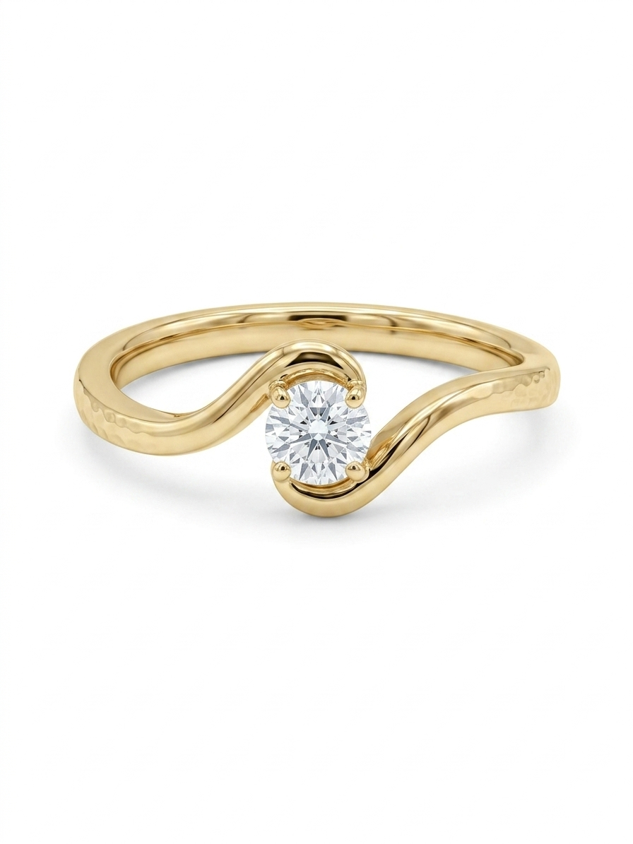 De "Twist" 14 karaat geelgouden ring met natuurdiamant (0,20 karaat) is perfect als verlovingsring. Deze gouden ring, maat 54, straalt elegantie uit met zijn briljantgeslepen diamant. Draag hem solo voor een verfijnde look of combineer met andere gouden sieraden voor extra glamour. Een tijdloos juweel voor speciale gelegenheden. 