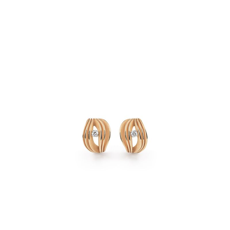 Velaa Star Series Earrings, 18Kt Orange Apricot Gold with Diamonds

Dia ct. 0.14