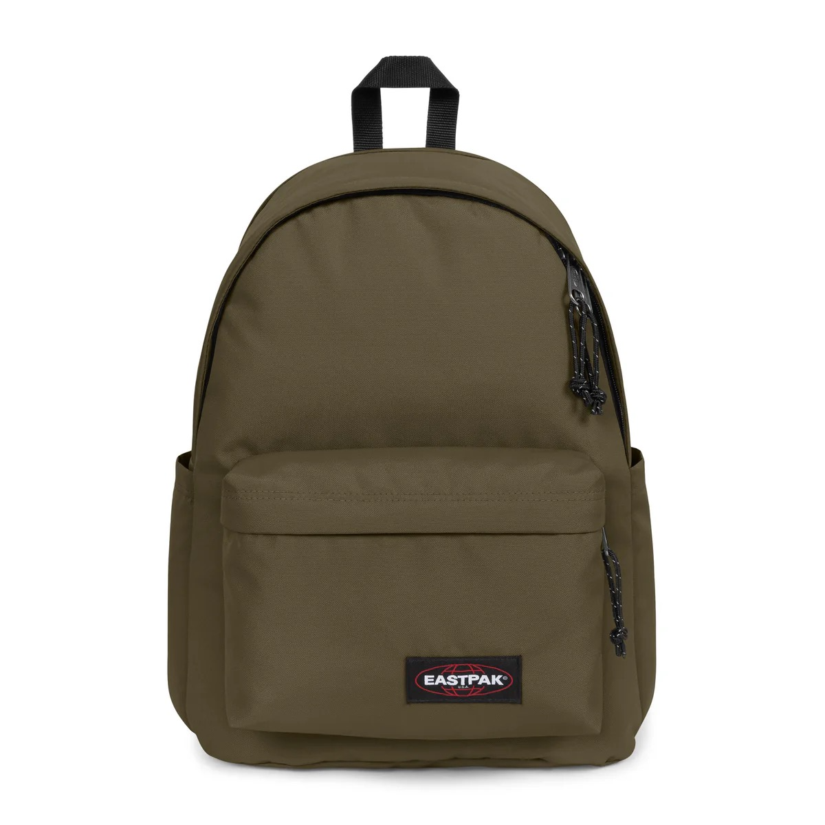 stpak Day Office &ndash; Army Olive
De Day Office tas in de stijlvolle kleur Army Olive is ontworpen voor flexibiliteit en comfort, perfect voor dagelijks gebruik naar werk of school.

Dankzij de verstelbare schouderband, stevige handvatten en de mogelijkheid om hem ook als rugzak te dragen, pas je deze tas moeiteloos aan op jouw stijl en ritme.

Met twee ruime hoofdvakken, een georganiseerd voorvak, een achtervak &eacute;n een gewatteerd laptopvak, neem je al je essentials veilig en overzichtelijk mee. De flessenhouder aan de zijkant en het gebruik van waterbestendige stof maken hem extra praktisch voor onderweg.

Specificaties:

Inhoud: 31 liter
Afmetingen: Hoogte 44 cm x Breedte 29,5 cm x Diepte 24 cm
Gewatteerd laptopvak
Voorvak en achtervak met rits
Verstelbare schouderbanden en comfortabele handgrepen
Gewatteerd rugpaneel
Zijkant voorzien van flessenhouder
Gemaakt van waterbestendig materiaal
Stijlvol, veelzijdig en klaar voor elke dag.

