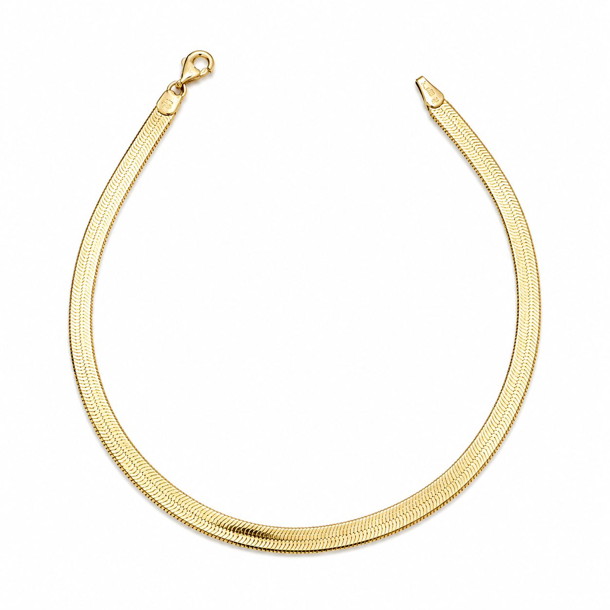 De 14 karaat gouden platte visgraat armband, modelnummer JRS8844, is een elegante en stijlvolle armband van 20 cm, vervaardigd uit 14 karaats goud. Met een breedte van 4  mm en een gewicht van 3,3 gram, is het een verfijnde aanvulling op elke outfit. Perfect om alleen te dragen voor een klassieke uitstraling of in combinatie met andere sieraden voor een trendy look.