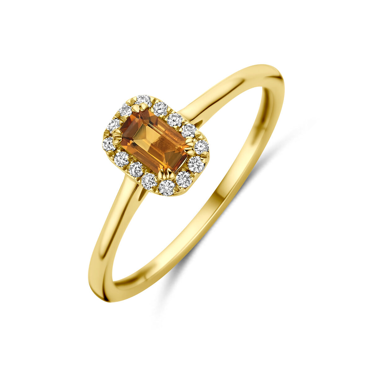 14k Geelgouden ring uitgevoerd met citrien en lab grown diamanten. De ring heeft een afmeting van 7,5x5,5mm en het diamantgewicht is 0.08ct. Lab grown diamanten zijn diamanten die ontstaan in een laboratorium. Onder extreem hoge druk en temperatuur wordt het natuurlijk ontstaansproces nagebootst met als eindresultaat een diamant met dezelfde chemische eigenschappen maar met een andere oorsprong.