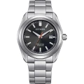 Dit Citizen horloge heeft een kast gemaakt van Super Titanium met een diameter van 40 mm en is voorzien van een Super Titanium band. In de kast bevindt zich een Citizen kwaliteitsuurwerk en is afgewerkt met Mineraalglas.

Het horloge is 5ATM. Dit betekent dat het horloge geschikt is om mee te douchen. Verder wordt het horloge geleverd met 2 jaar garantie.