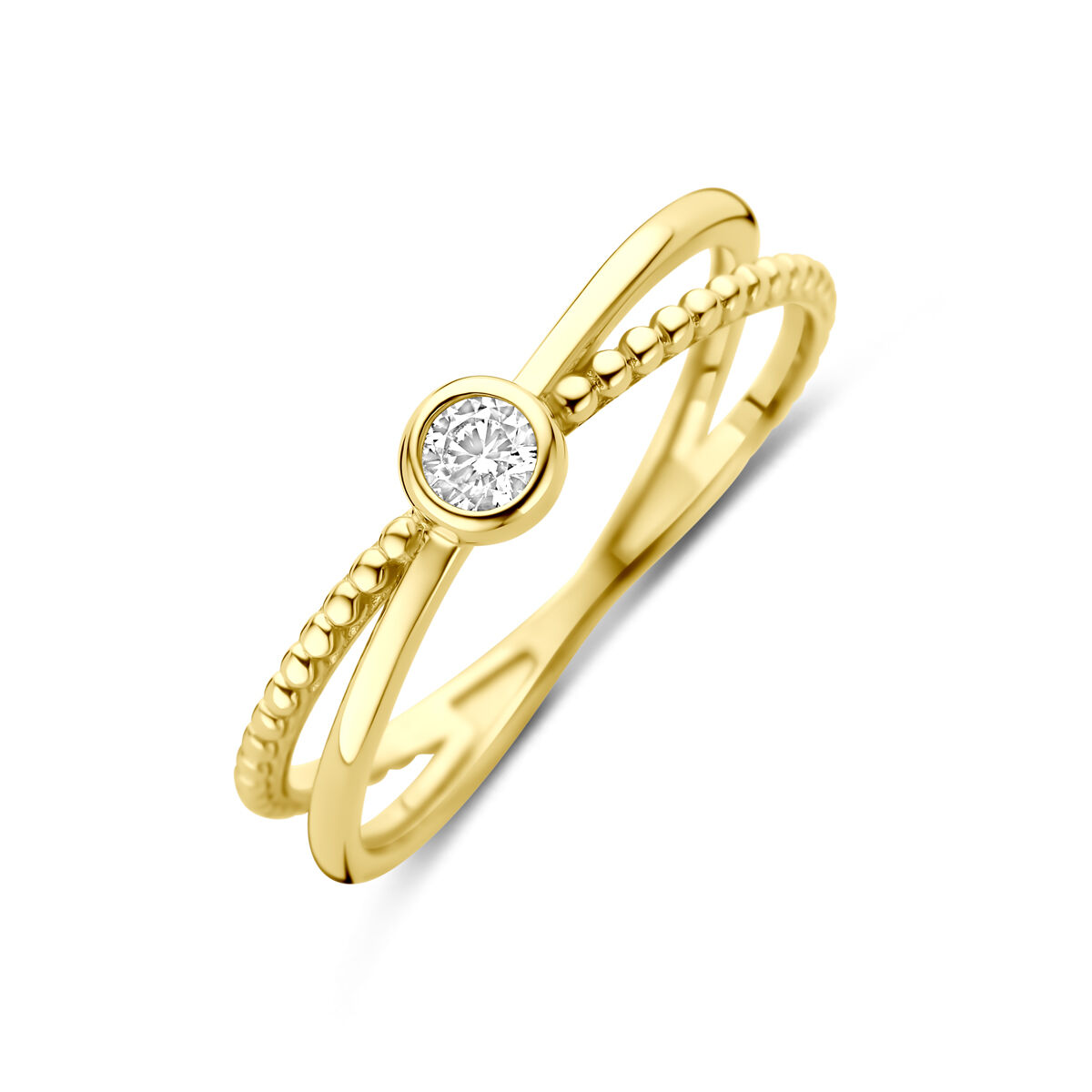 9 krt gouden ring uitgevoerd met zirkonia. De ring heeft een breedte van 4mm.