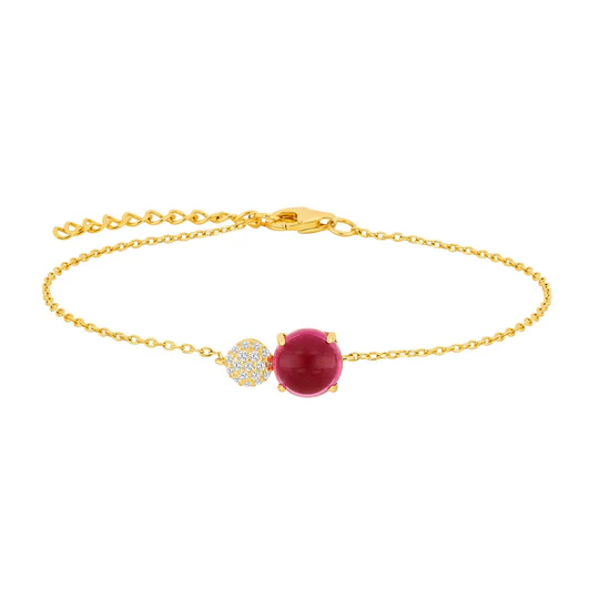 Das Vergoldete Silber Armband OFELIANOR,  ist ein elegantes Tennisarmband, das in die Kategorie Schmuck f&auml;llt. Dieses stilvolle Accessoire l&auml;sst sich am besten als Highlight zu einem schlichten Outfit tragen, um jedem Look einen Hauch von Eleganz zu verleihen. Perfekt f&uuml;r besondere Anl&auml;sse oder als t&auml;gliches Statement-St&uuml;ck.