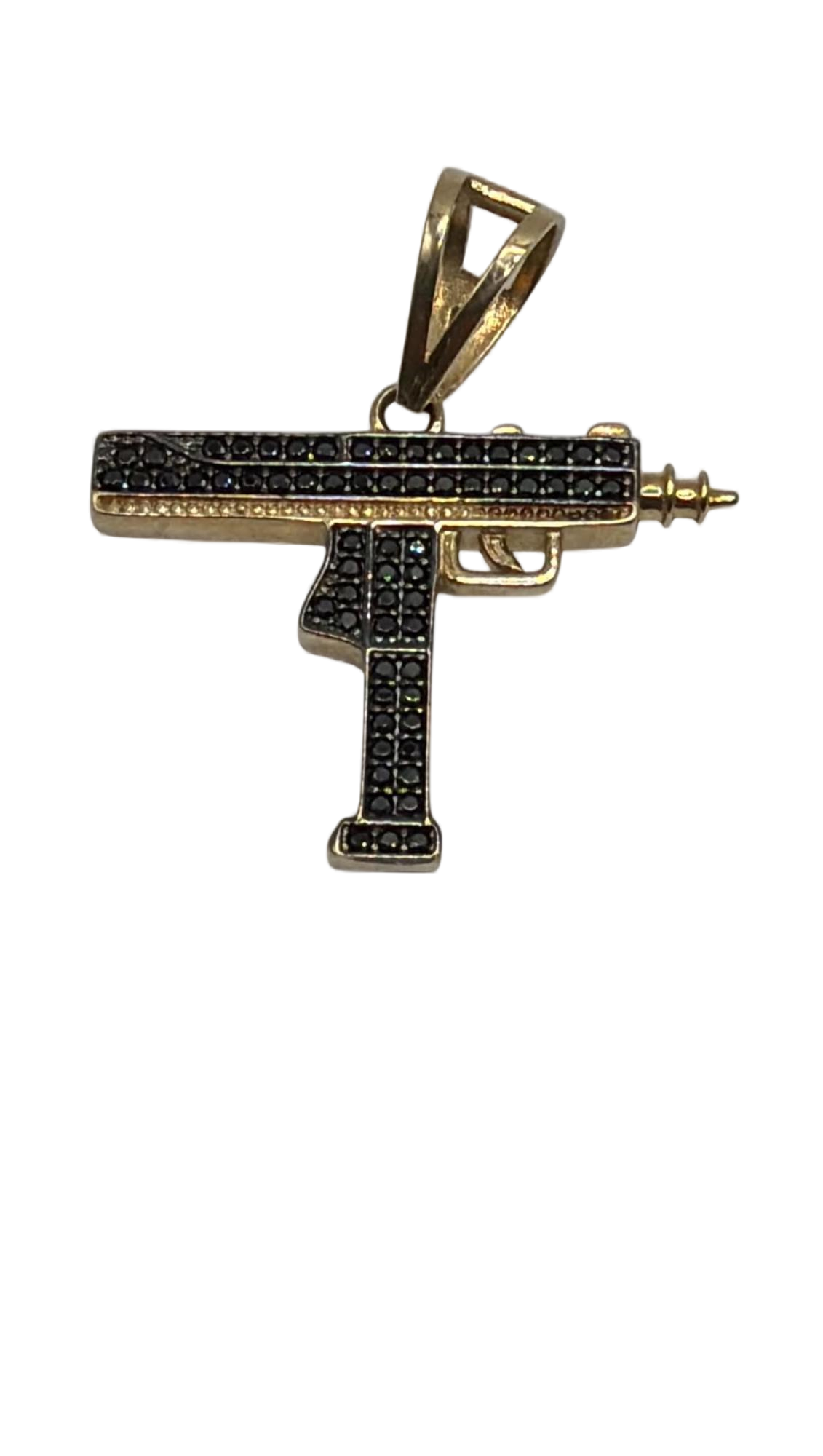 De gouden hanger, modelnummer BREA-0001911, is een elegante 14-karaats gouden hanger met fonkelende stenen. De hanger straalt met zijn gouden glans en verfijnde kleur. Draag deze prachtige hanger solo aan een ketting voor een verfijnde look of combineer met andere sieraden voor een trendy touch. Perfect voor elke gelegenheid!