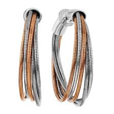 Deze oorringen is van het merk Pesavento. Het is een damessieraad gemaakt van zilver . De oorringen is roze van kleur. OORRINGEN BI COLOUR