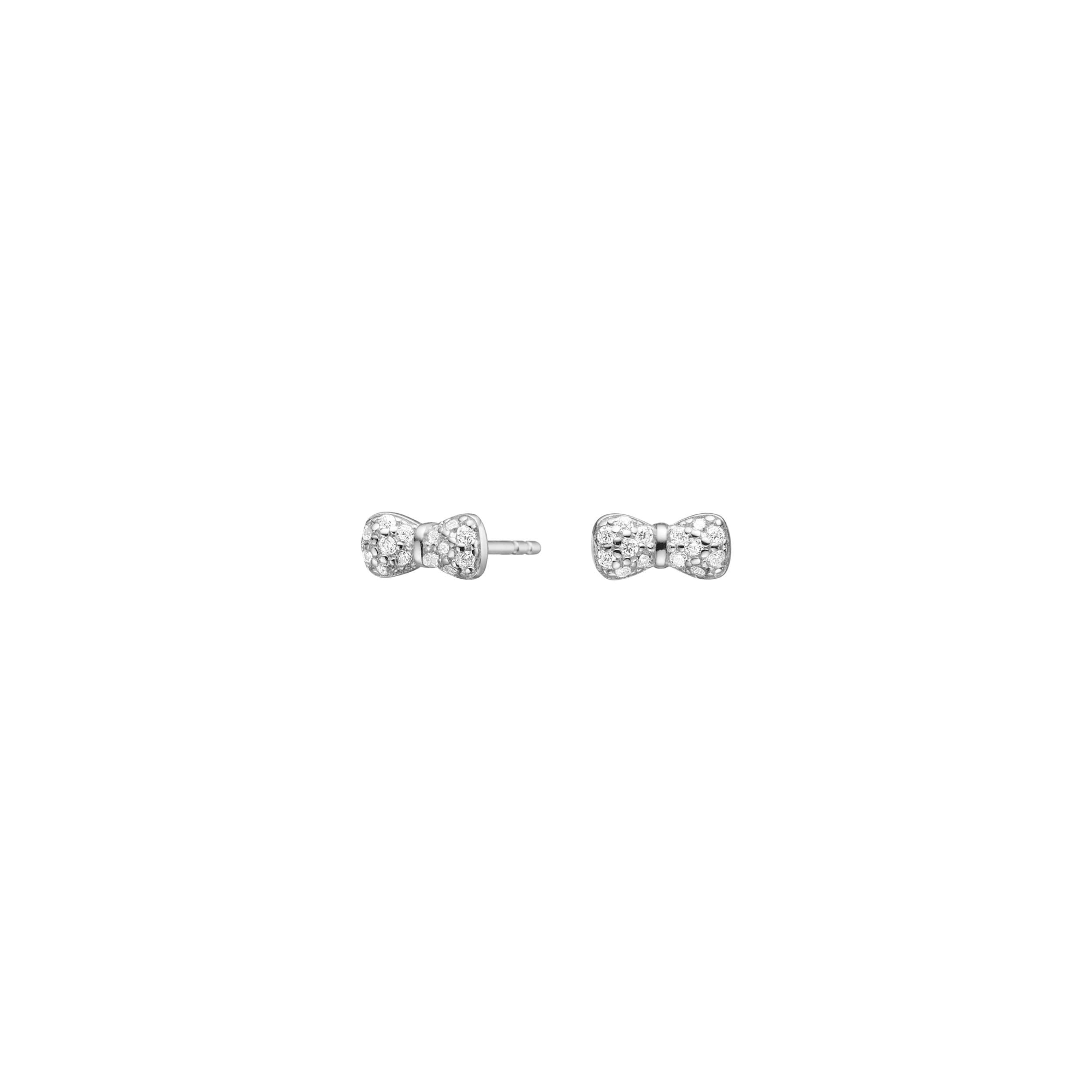 Die Ohrstecker Silber 925 mit Zirkonia, Modellnummer 30454690900, bestechen durch ihr elegantes Design aus hochwertigem Sterling Silber und funkelnden Zirkonia-Steinen. Diese stilvollen Ohrstecker sind ideal f&uuml;r den t&auml;glichen Gebrauch oder besondere Anl&auml;sse. Tragen Sie sie allein f&uuml;r einen minimalistischen Look oder kombinieren Sie sie mit anderen Schmuckst&uuml;cken f&uuml;r einen glamour&ouml;sen Auftritt.