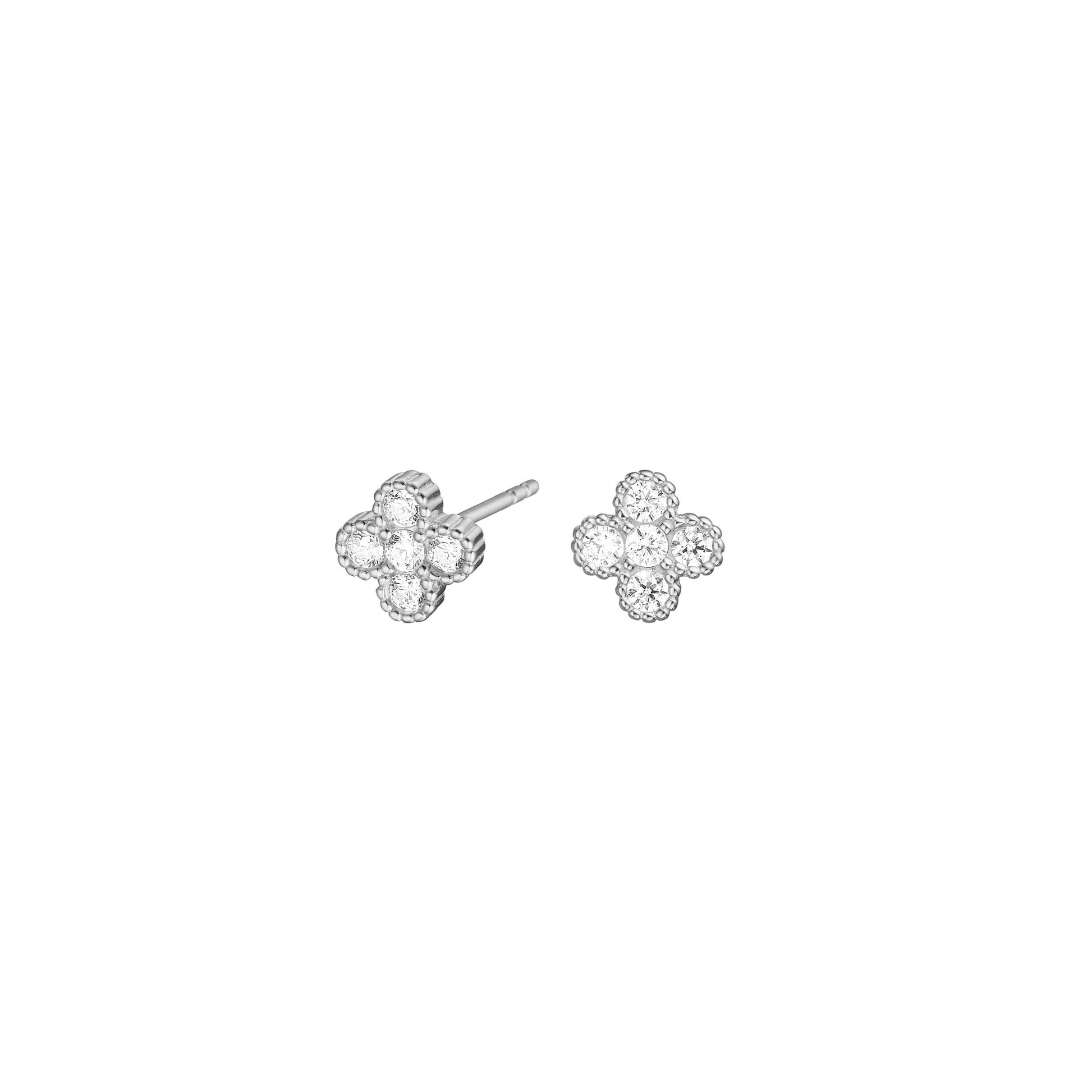 Die Ohrstecker Silber 925 Blume Zirkonia sind elegante Ohrstecker aus 925 Sterling Silber mit funkelnden Zirkonia-Steinen. Perfekt f&uuml;r einen stilvollen und zeitlosen Look. Sie k&ouml;nnen diese edlen Ohrringe sowohl im Alltag als auch zu besonderen Anl&auml;ssen tragen. Kombinieren Sie sie mit weiteren Silberschmuckst&uuml;cken f&uuml;r einen harmonischen Auftritt.