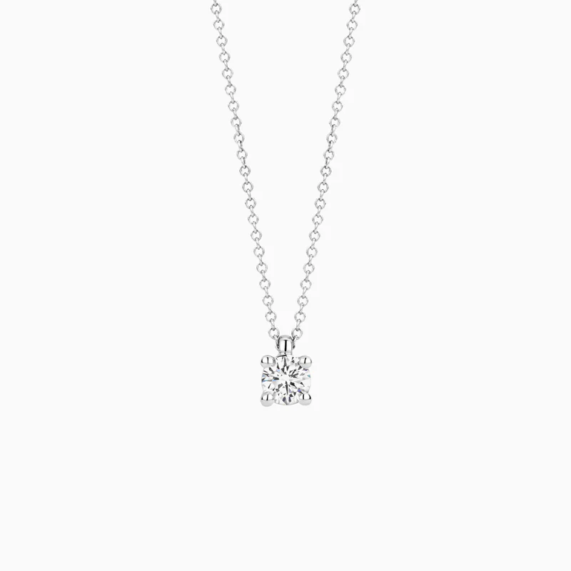 De Lab Diamonds Collier LG3001W in 14k witgoud is een elegante ketting. Modelnummer LG3017Y is niet gedefinieerd, maar het is een sieraad van het type NECKLACE. Draag deze halsketting als een verfijnde toevoeging aan je formele of casual outfits voor een vleugje luxe. Het is perfect voor speciale gelegenheden of als dagelijks pronkstuk.