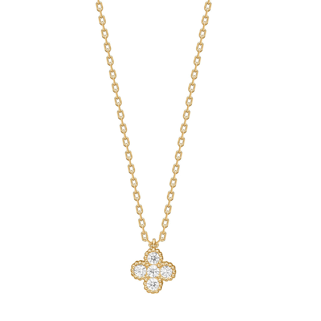 Die Kette mit Anh&auml;nger, Modellnummer 20452545900, besticht durch ihre elegante Silber GP Zirkonia Ausstattung. Diese Halskette geh&ouml;rt zur Kategorie Schmuck und ist perfekt f&uuml;r elegante Anl&auml;sse oder als t&auml;gliches Accessoire geeignet. Am besten zur Geltung kommt sie, wenn sie mit einem schlichten Oberteil getragen wird, das ihren Glanz hervorhebt.