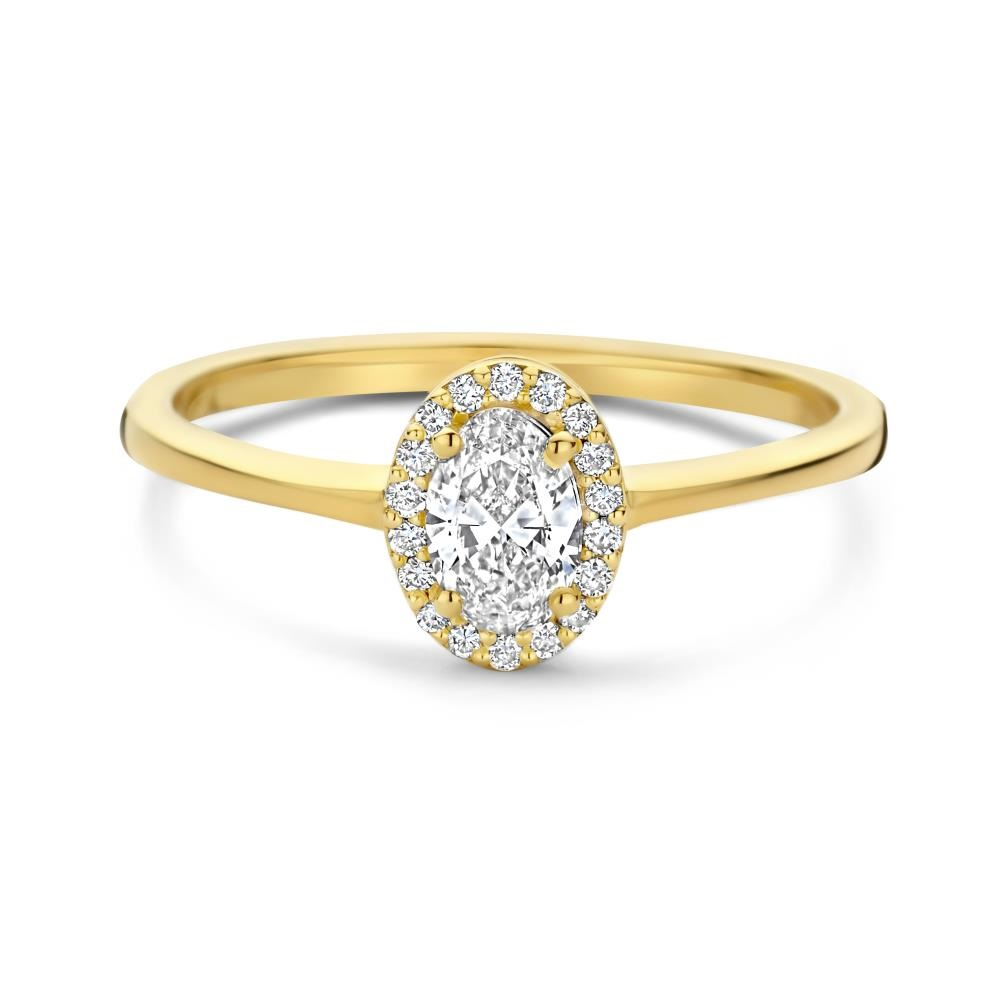 De Swing zilveren ring combineert elegantie met moderne flair. Het is een vergulde ring van 925 sterling zilver, voorzien van een labdiamant van 0,35 karaat. Ideaal voor speciale gelegenheden. Draag deze ring solo voor een subtiele uitstraling of combineer met andere ringen voor een trendy stacking-effect.
