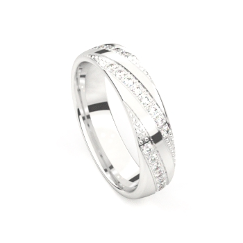 De ring is in 18 karaat witgoud en gezet met briljant voor 0.24ct.