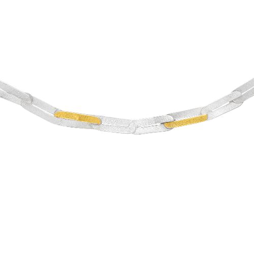 Die Kette  ist eine elegante Halskette aus der Kategorie Schmuck. Diese Halskette, verleiht jedem Outfit einen Hauch von Raffinesse. Sie l&auml;sst sich am besten zu einem schlichten Oberteil oder Kleid tragen, um ihren glanzvollen Charme hervorzuheben. Ein Muss f&uuml;r jeden stilbewussten Schmuckliebhaber!