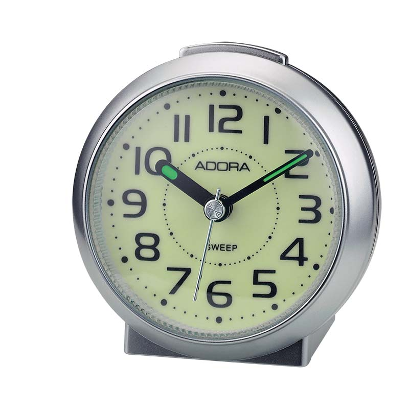 Der Wecker Adora Quarz Silber mit der Modellnummer 3-203536-001 ist eine stilvolle und funktionale Uhr. Eigenschaften umfassen ein pr&auml;zises Quarzwerk und ein elegantes silbernes Design. Ideal f&uuml;r den Einsatz auf Ihrem Nachttisch oder Schreibtisch, sorgt dieser Wecker daf&uuml;r, dass Sie immer p&uuml;nktlich sind. Ein wesentliches Accessoire f&uuml;r jedes Schlafzimmer.

Kategorie: Uhren