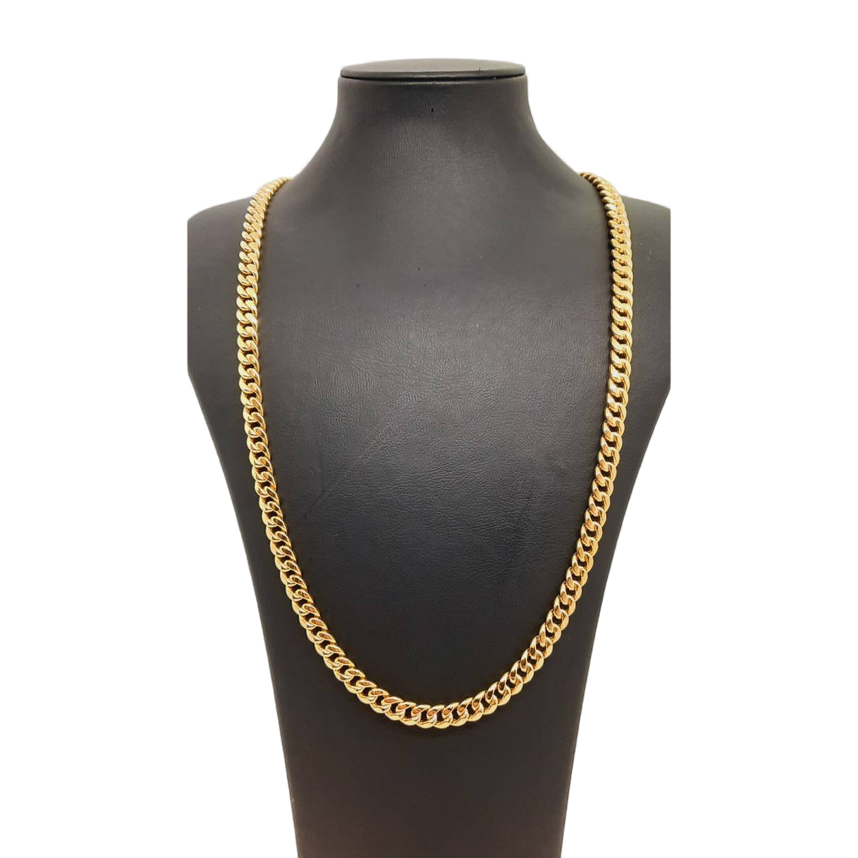 De gouden ketting BREA-RDL-0004047 van undefined merk is een elegante 14kt gourmette ketting van 65 cm, met een breedte van 5,6 mm en een gewicht van 18,98 gram. Perfect glanzend en goudkleurig, straalt deze luxe uit en past ideaal bij elke chique outfit. Draag deze ketting als statement piece voor een verfijnde look.