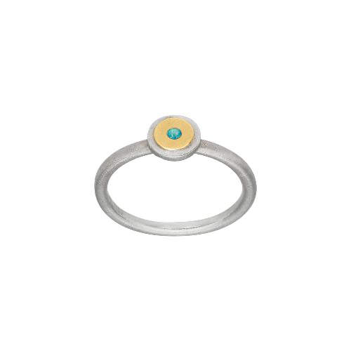 Der Ring R668 Opal (54.5) verf&uuml;gt &uuml;ber ein einzigartiges Design mit einem opulenten Opal und besteht aus hochwertigem AU900-Material. Dieses Schmuckst&uuml;ck ist ideal f&uuml;r elegante Anl&auml;sse und l&auml;sst sich am besten allein auf dem Ringfinger tragen, um seine Sch&ouml;nheit zur Geltung zu bringen. Ein Must-have f&uuml;r Schmuckliebhaber!