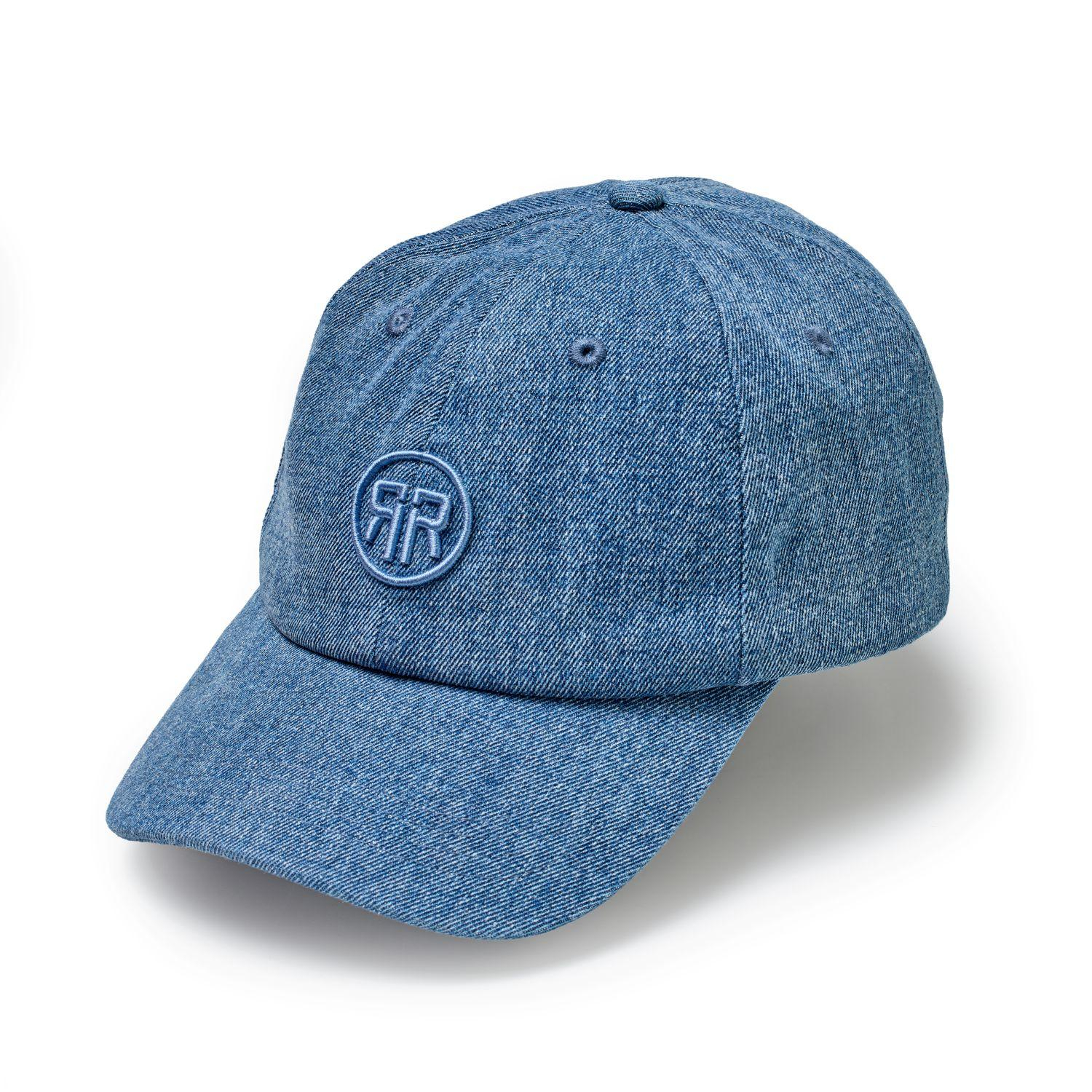 De Rebel & Rose Cap Dark Denim, modelnummer RR-030-K, is een stijlvolle aanvulling op je accessoirecollectie. Met zijn categorie als ACCESSOIRES en type ACCESSOIRES_TYPE: HEADWEAR, valt hij onder ACCESSOIRES_SUBTYPE_HEADWEAR: Cap . Deze Cap is perfect voor een casual outfit. Draag hem losjes naar achteren voor een ontspannen, modieuze uitstraling.