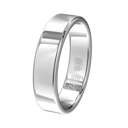 Product 102-55 is een elegante ring uit de categorie 'JEWEL', perfect voor een stijlvolle uitstraling. Draag deze verfijnde ring solo voor een subtiele look of combineer met andere sieraden voor een gedurfde statement. Ideaal voor zowel dagelijks als formeel gebruik, voegt het een vleugje luxe aan elke outfit toe.