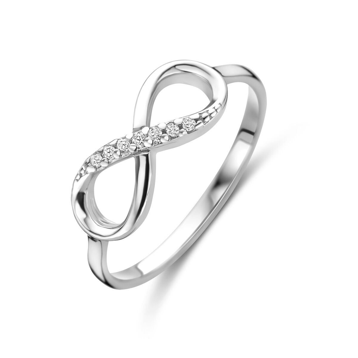 Gerhodineerd 925 zilveren ring in de uitgevoerd in de vorm van een infinity teken met zirkonia.
