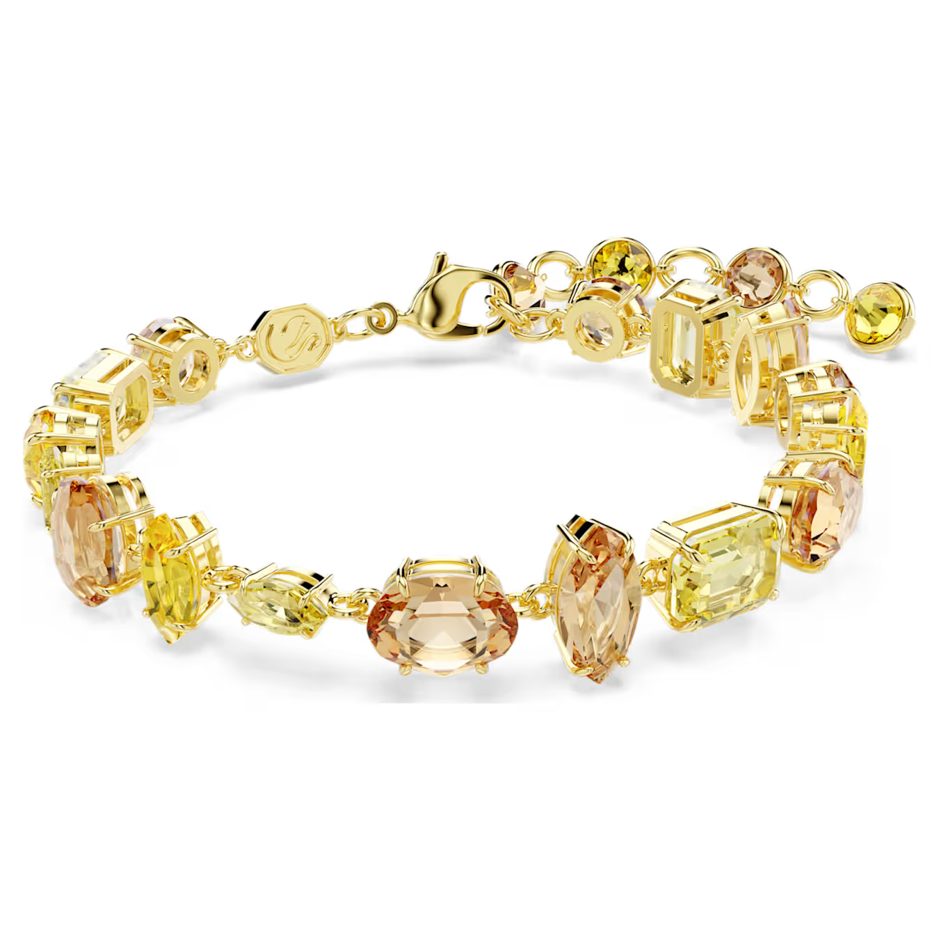 Deze armband toont de kunst van onconventionele keuzes zien met een reeks gele en amberkleurige kristallen in allerlei verschillende vormen. Een vreugdevol sieraad dat je een flinke dosis positieve energie geeft, voor welke gelegenheid dan ook. De Gema-lijn is van onverwachte schoonheid, waarbij kristallen stromen samenkomen in bijzondere, unieke formaties.

Artikelnr.: 5754260
Collectie:  Gema
Lengte (minimum - maximum): 15.5 - 19 cm
Breedte: 1 cm
Materiaal:  Kristallen, 18k gouden afwerking
Kleur:  Geel
Type sluiting:  Karabijn