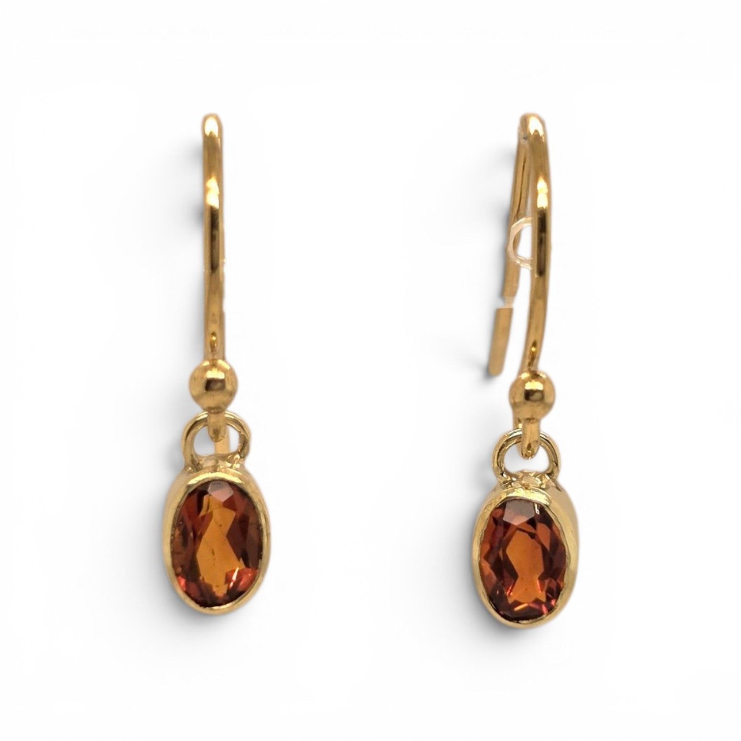 14kt gouden oorhanger met Madeira Citrien 6x4