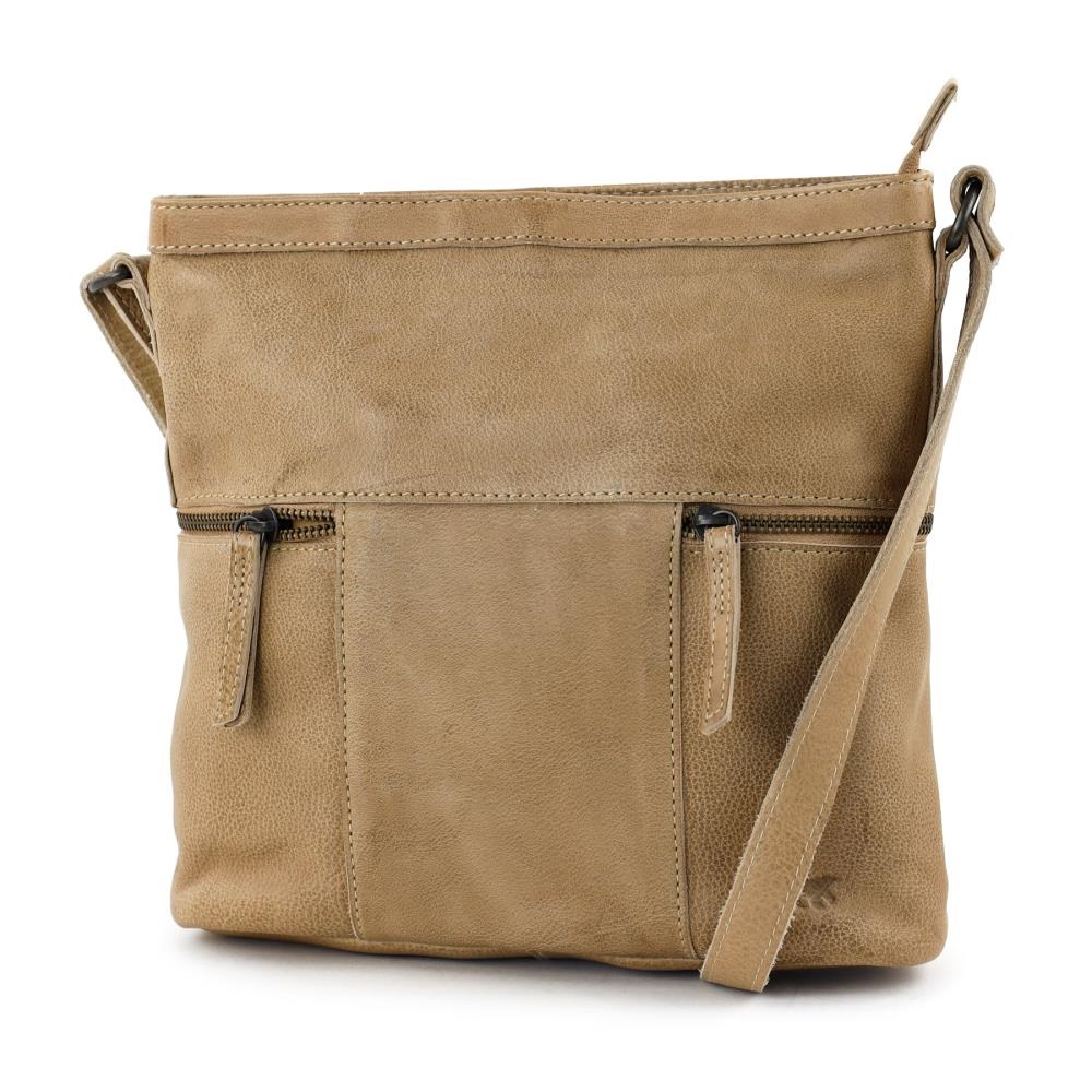 Fijne licht gewicht lederen schoudertas .

Producteigenschappen:
- achter rits
- 2 ritsen aan de zijkant
- verstelbare schouderriem
- binnenrits
- vak voor telefoon

Afmetingen:
Hoogte 25cm x breed 25cm x diep 8cm