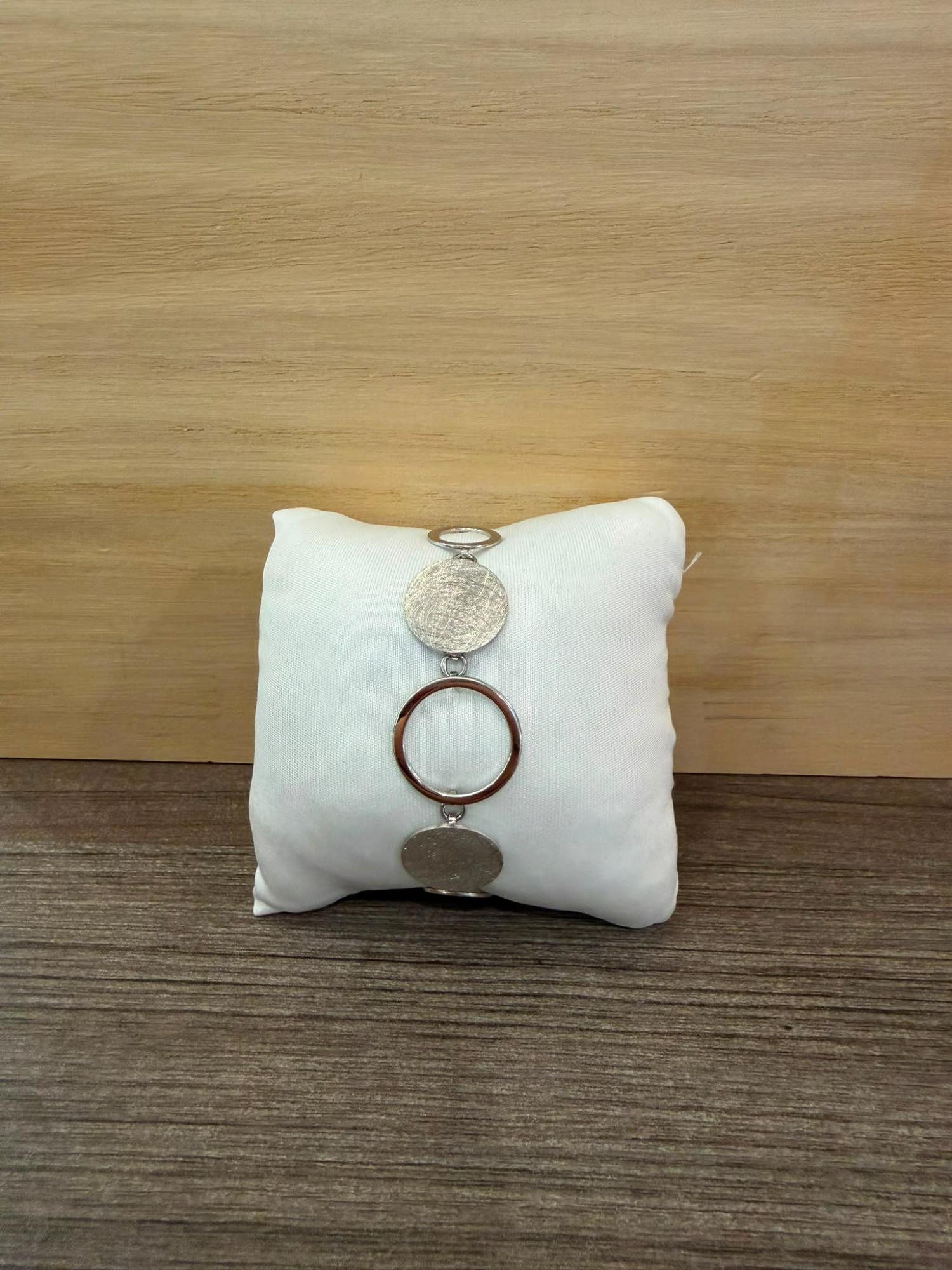 armband open + dichte cirkels