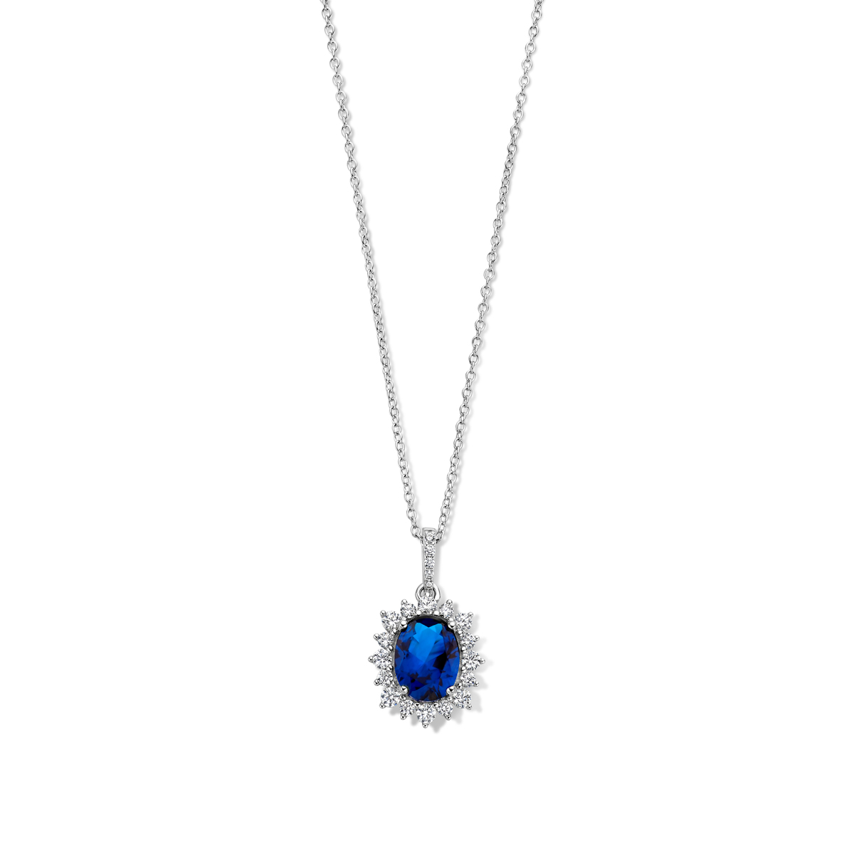 De Stijlvolle klassieke halsketting met een lengte van 45cm en een schitterende blauwe zirkonia geeft het elke outfit een stijlvolle touch. Perfect voor zowel dagelijks gebruik als speciale gelegenheden. Draag het solo voor een verfijnde look of combineer met andere kettingen voor een trendy uitstraling.