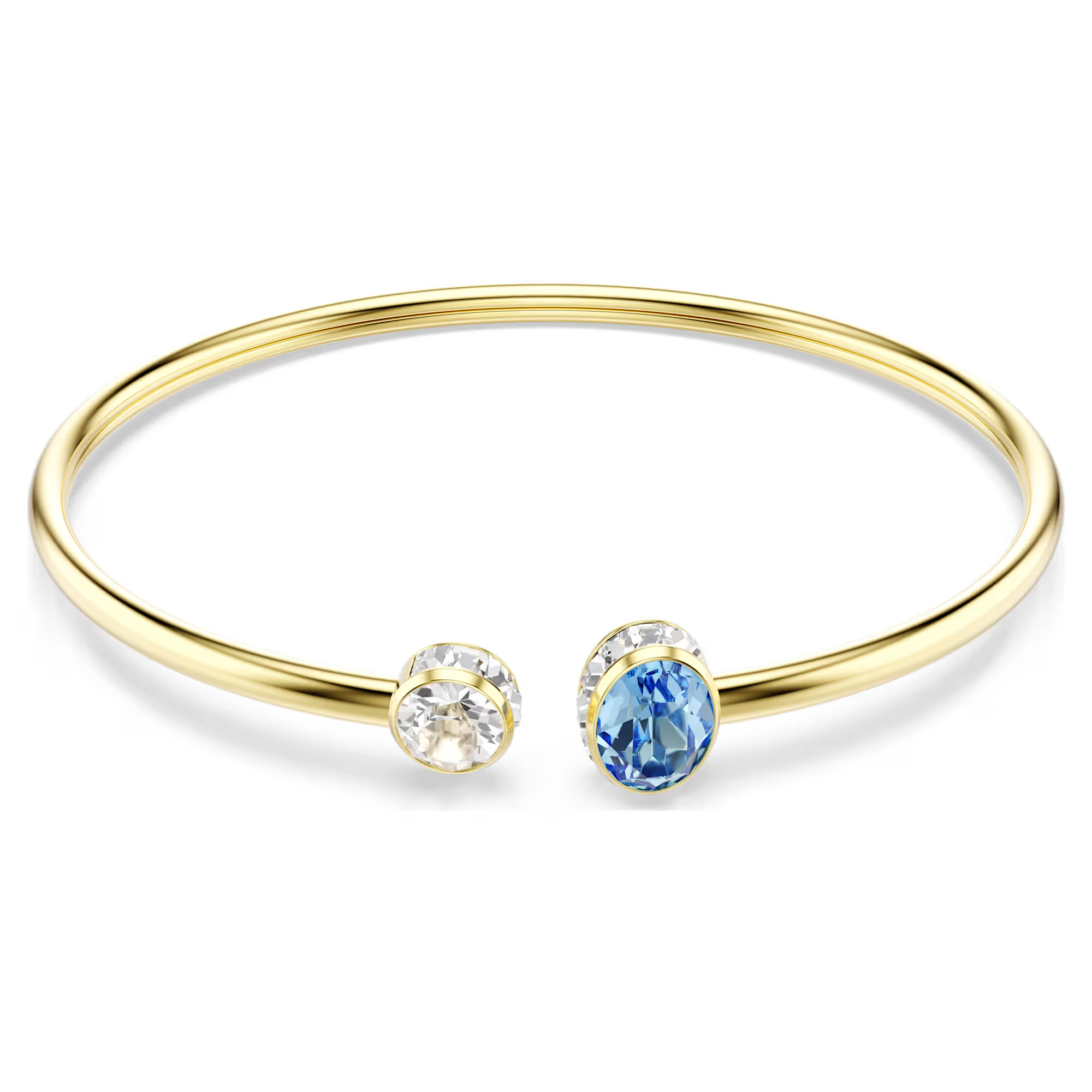 Beschrijving
Deze open armband maakt een levendige indruk met een helder kristal en een blauwe Swarovski Zirkonia die elkaar in het midden bijna raken. Een eenvoudige maar vreugdevolle blikvanger voor je stijl. Net als een gedeconstrueerd prisma laten de veelkleurige creaties van de Chroma-lijn alles aan de verbeelding over. Een rijke mix van gelaagde stenen in hun meest pure kleurexpressie.

Artikelnr.: 5757998
Collectie:  Chroma
Lengte: 16.7 cm
Binnenste diameters: 5.8 x 4.8 cm
Formaat motief: 0.9 x 1.5 cm
Afstand opening: 0.3 cm
Materiaal:  Kristallen, 18k gouden afwerking
Kleur:  Blauw