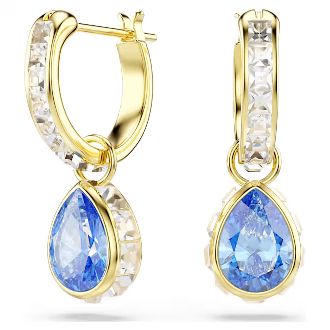 Deze oorbellen combineren mini pav&eacute;-ringen met een opvallende blauwe Swarovski Zirkonia. Draag ze los of combineer ze met de bijpassende hanger voor een echte statement-look. Net als een gedeconstrueerd prisma laten de veelkleurige creaties van de Chroma-lijn alles aan de verbeelding over. Een rijke mix van gelaagde stenen in hun meest pure kleurexpressie.

Artikelnr.: 5757815
Collectie:  Chroma
Formaat: 2.2 x 0.7 x 1.3 cm
Materiaal:  Kristallen, 18k gouden afwerking, Cubic zirconia
Kleur:  Blauw
Gewicht (individueel product):  1.7 g
