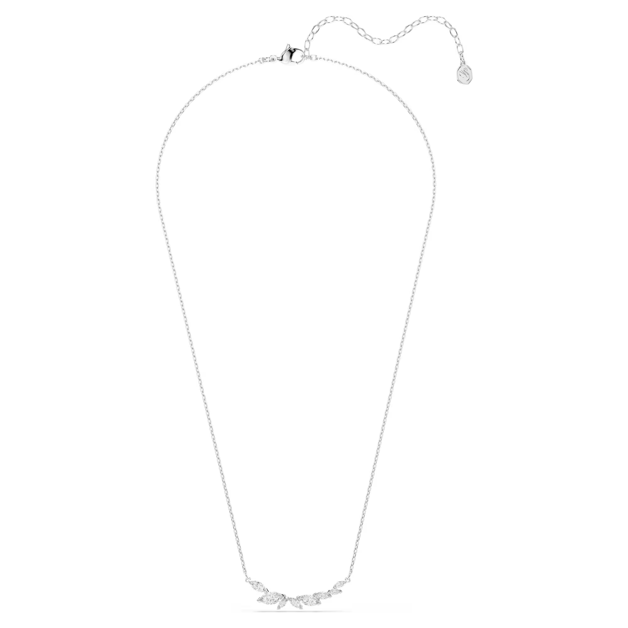 Deze elegante ketting is gemaakt voor een stijlvolle look die de hele dag meegaat en zet een reeks Swarovski Zirkonia centraal in je outfit. Een pure blikvanger van licht en luxe. De oogverblindende sieraden van Mesmera combineren klassieke silhouetten met een fascinerende verfijning, wat zorgt voor unieke, persoonlijke looks die altijd een statement maken.

Artikelnr.: 5759838
Collectie:  Mesmera
Lengte (minimum - maximum): 42 - 49 cm
Formaat motief: 1.1 x 3.5 cm
Materiaal:  Rodium-verguld, Cubic zirconia
Kleur:  Wit
Type sluiting:  Karabijn