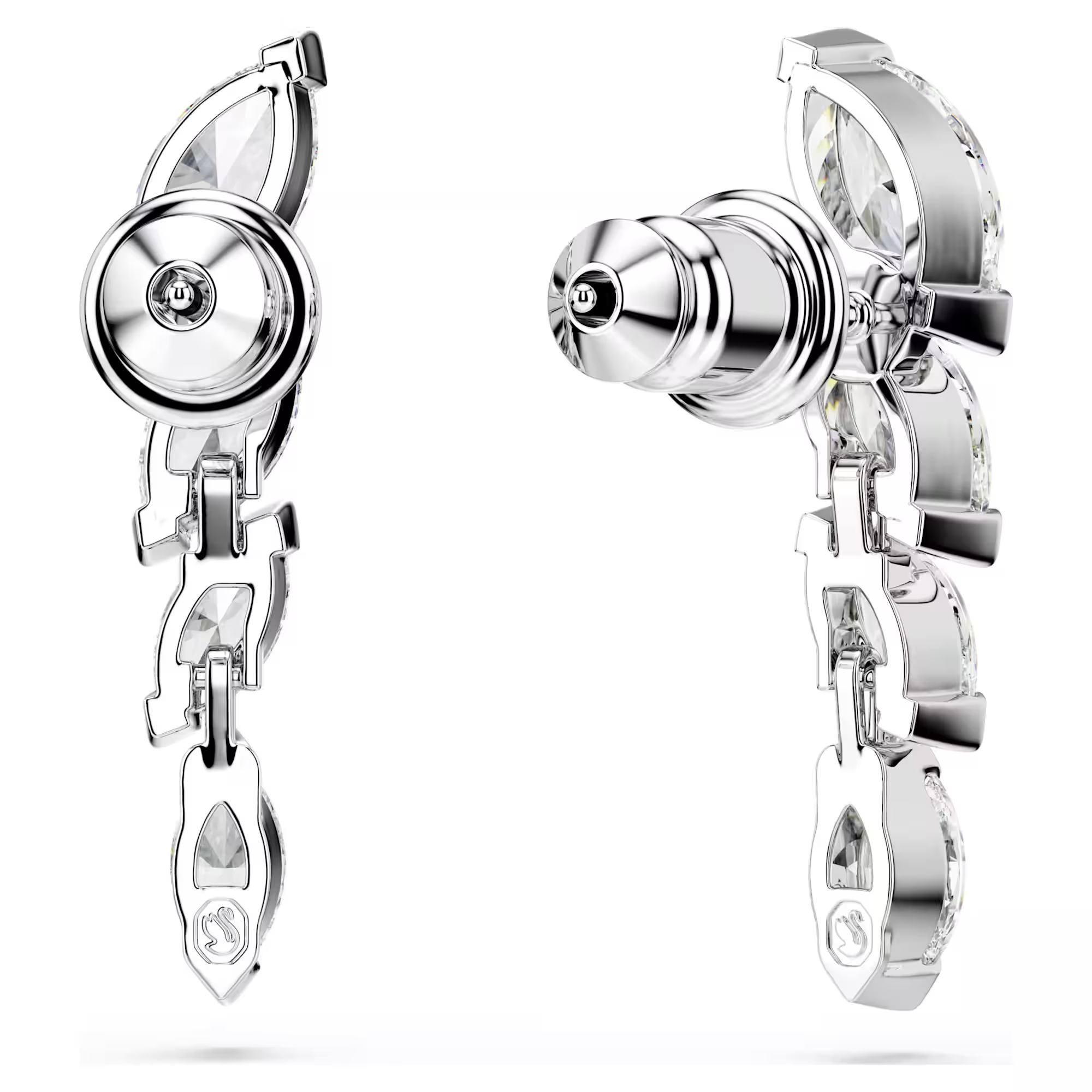 Deze oorbellen zijn compact maar stralend en bevatten kleine strengen Swarovski Zirkonia die in een subtiel oplopende grootte zijn geplaatst voor een zachte schittering die tot leven komt zodra je beweegt. De oogverblindende sieraden van Mesmera combineren klassieke silhouetten met een fascinerende verfijning, wat zorgt voor unieke, persoonlijke looks die altijd een statement maken.

Artikelnr.: 5748007
Collectie:  Mesmera
Formaat: 2.2 x 0.5 cm
Materiaal:  Rodium-verguld, Cubic zirconia
Kleur:  Wit
Gewicht (individueel product):  0.9 g