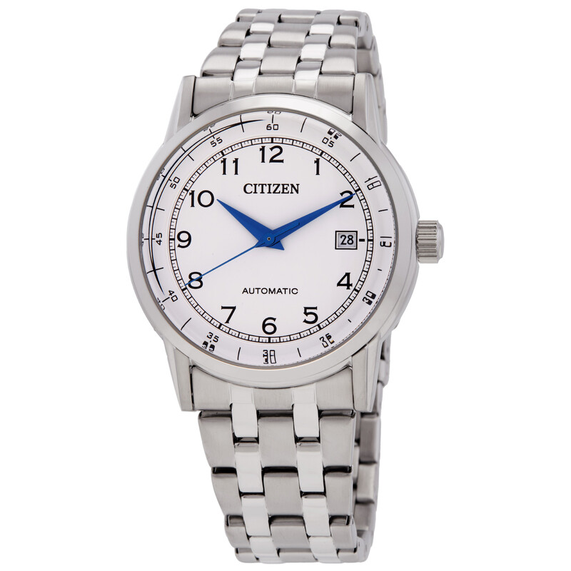 Dit Citizen horloge heeft een kast gemaakt van Roestvrijstaal met een diameter van 40 mm en is voorzien van een Roestvrijstaal band. In de kast bevindt zich een Citizen kwaliteitsuurwerk en is afgewerkt met Mineraalglas.

Het horloge is 5ATM. Dit betekent dat het horloge geschikt is om mee te douchen. Verder wordt het horloge geleverd met 2 jaar garantie.