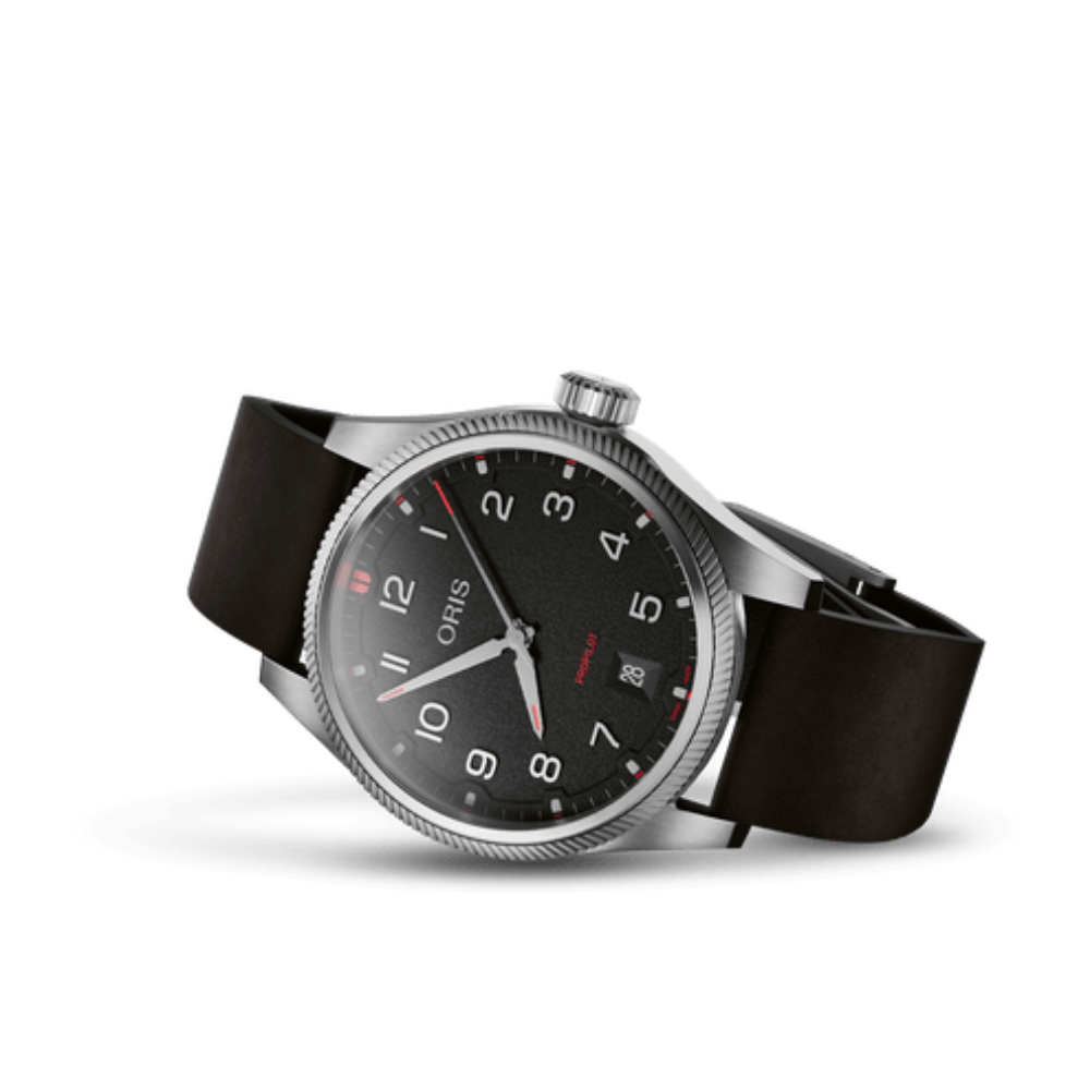 Deze Oris ProPilot 41mm Date combineert een robuuste roestvrijstalen kast met een piloten-stijl lunette en een klassieke lederen band &mdash; ideaal voor zowel dagelijks gebruik als een stijlvolle, casual look. Daarnaast biedt hij een automatisch uurwerk, saffierglas en 100 m waterdichtheid, wat zorgt voor betrouwbaarheid en duurzaamheid onder uiteenlopende omstandigheden.