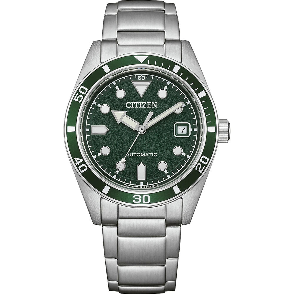 De Citizen Automatic NJ0220-52X horloge is een stijlvolle polshorloge zonder datumaanduiding. Deze mechanische horloge is perfect voor de liefhebber van elegante uurwerken. Draag deze horloge aan de pols voor een klassieke uitstraling die bij elke gelegenheid past. Ideaal voor dagelijks gebruik of speciale gelegenheden waar stijl en eenvoud samenkomen.