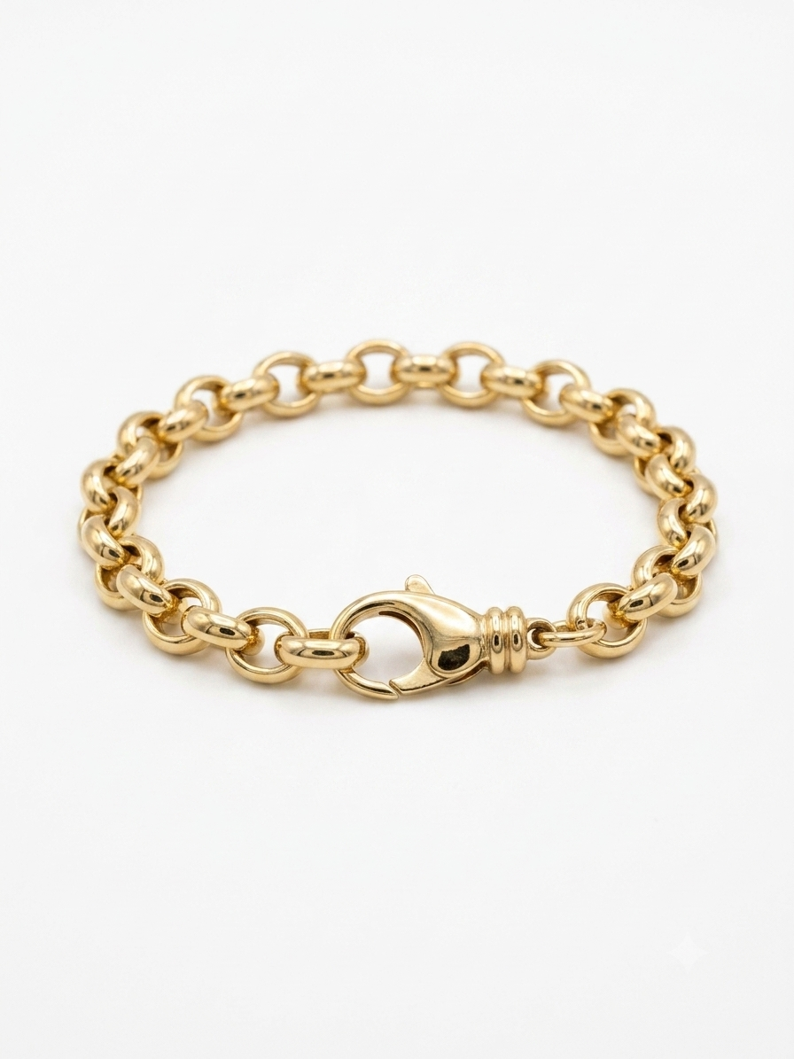Deze prachtige massieve jasseron armband is vervaardigd uit hoogwaardig 14 karaat geelgoud en heeft een tijdloze, luxe uitstraling. Dankzij de klassieke ronde schakels is deze armband veelzijdig en perfect te combineren met andere sieraden, maar ook prachtig om afzonderlijk te dragen.

Met een breedte van 7 mm, een lengte van 18 cm en een gewicht van 13,2 gram voelt deze armband stevig en comfortabel aan. De massieve uitvoering zorgt voor een duurzame kwaliteit en een exclusieve uitstraling die jarenlang mooi blijft.

De jasseron schakel is een geliefd klassiek ontwerp dat geschikt is voor zowel dagelijks gebruik als bijzondere gelegenheden. Door het tijdloze karakter is deze gouden armband bovendien een waardevol sieraad om cadeau te geven of als investering in een duurzaam juweel.

Specificaties

Materiaal: 14 karaat geelgoud
Schakel: Massieve jasseron
Breedte: 7 mm
Lengte: 18 cm
Gewicht: 13,2 gram
Uitvoering: Massief
Sluiting: Karabijnsluiting