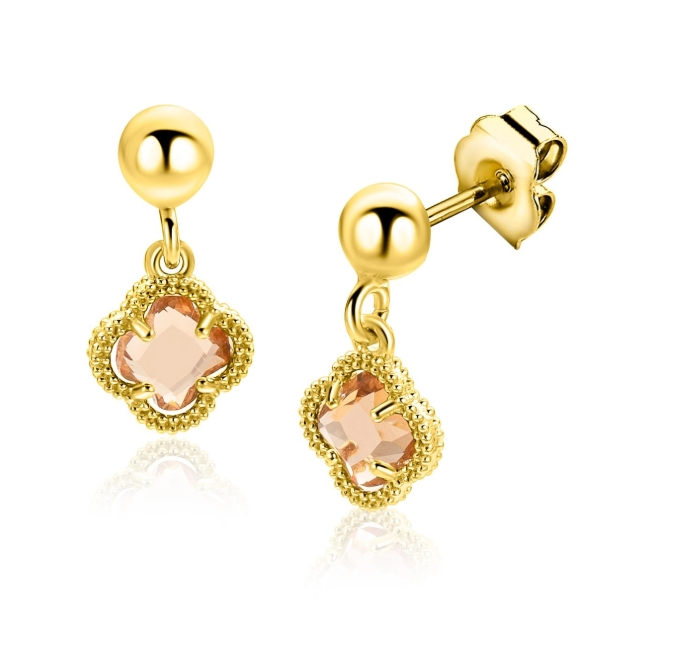 ZINZI gold plated zilveren oorstekers met klavers, bezet met licht bruine kleurstenen. De oorsieraden zijn 14mm lang en mooi te combineren met de bijbehorende ketting en armband! Vervaardigd van eerste gehalte zilver (925) en extra geel verguld.