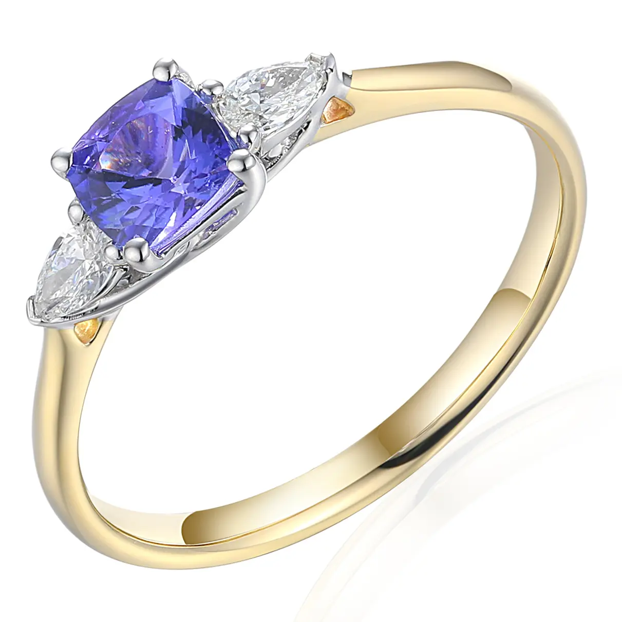 14 krt geelgouden ring met witgouden zettingen, waarin 2x een diamant peervormig totaal 0.17 crt H SI en in het midden een tanzaniet steen 0.74 crt.