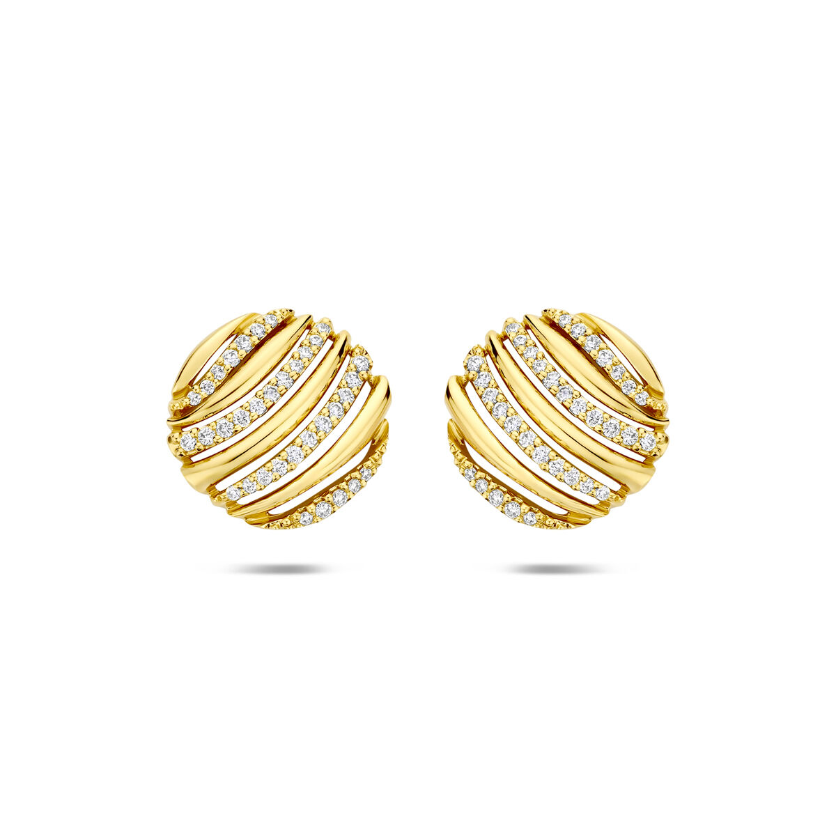 14k Geelgouden oorknoppen uitgevoerd met diamant. De oorknoppen hebben een diameter van 11.5mm.
