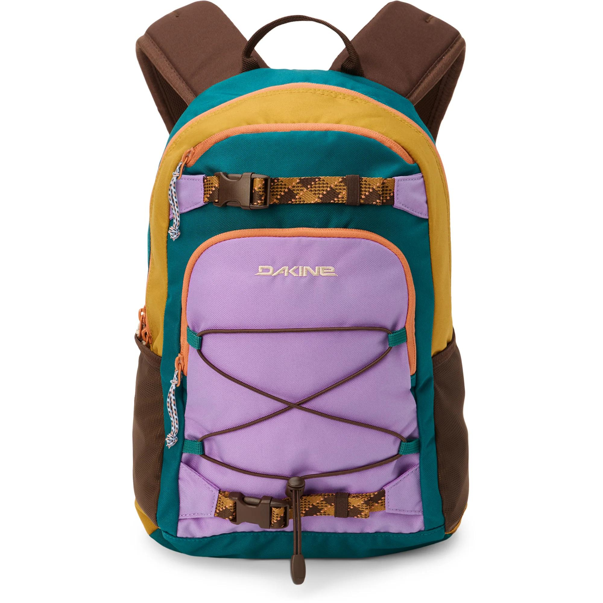 Grom Backpack 2.0 13L &ndash; Compacte en veelzijdige rugzak

De Grom Backpack 2.0 13L is een compacte, lichte en praktische rugzak voor dagelijks gebruik, school, dagtrips of outdooractiviteiten. Dankzij het slimme ontwerp en de handige opbergmogelijkheden neem je al je essentials comfortabel mee.

Belangrijkste kenmerken

Verstelbare borstband met ge&iuml;ntegreerd veiligheidsfluitje.

Zacht gevoerd fleecevak voor een zonnebril of andere kwetsbare spullen.

Stevige cargobanden met gespsluiting voor extra opbergmogelijkheden.

Externe elastische bungee-opslag voor een jas, handdoek of andere uitrusting.

Mesh zijvakken voor een drinkfles of kleine accessoires.

Specificaties

Inhoud: 13 liter

Afmetingen: 41 x 31 x 17 cm

Gewicht: 0,36 kg

Waarom kiezen voor de Grom Backpack 2.0 13L?

De Grom Backpack 2.0 13L combineert een lichtgewicht ontwerp met slimme functionaliteit. De verstelbare borstband zorgt voor extra draagcomfort, terwijl de verschillende opbergvakken en elastische buitenopslag voldoende ruimte bieden voor je dagelijkse benodigdheden. Ideaal als schoolrugzak, dagrugzak, wandelrugzak of voor een dagje strand.

