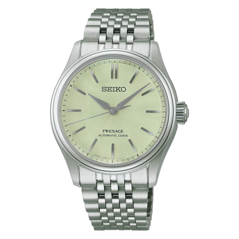 De PRESAGE HEREN SS BRACELET GREEN 100M WR, modelnummer HCC002J1, is een stijlvolle polshorloge ontworpen voor heren. Met een kastgrootte van 38 mm is het perfect voor een subtiele look. Het horloge heeft geen datumaanduiding, maar biedt wel een waterdichtheid tot 100 meter. Combineer het met casual of zakelijke kleding voor een verfijnde uitstraling.