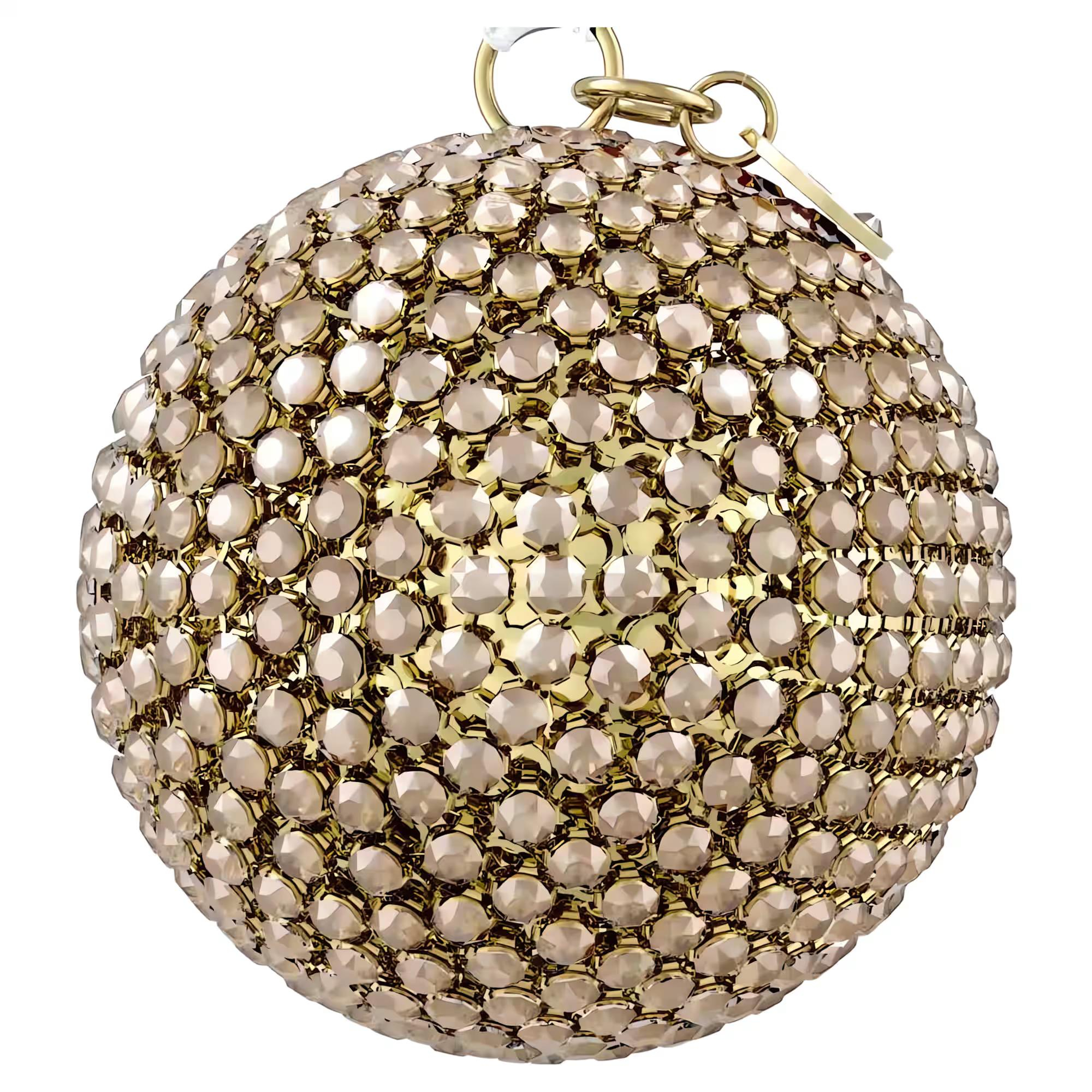 Voor magische lichtweerkaatsingen tijdens de feestdagen is deze stralende bal gemaakt met 720 kristallen, allemaal voorzien van een warme goudkleurige toplaag. Het ornament hangt aan een wit ripsband lint en is ontworpen om uw boom of raam te verfraaien met een verfijnde textuur en een feestelijke gloed. Decoratief voorwerp. Geen speelgoed. Niet geschikt voor kinderen onder de 15 jaar.

Artikelnr.: 5760467
Collectie:  Holiday Magic Classics
Formaat: 4.5 x 4.5 x 4.5 cm
Materiaal:  Kristallen, Gelakt metaal, Polyester
Kleur:  Goudkleurig
