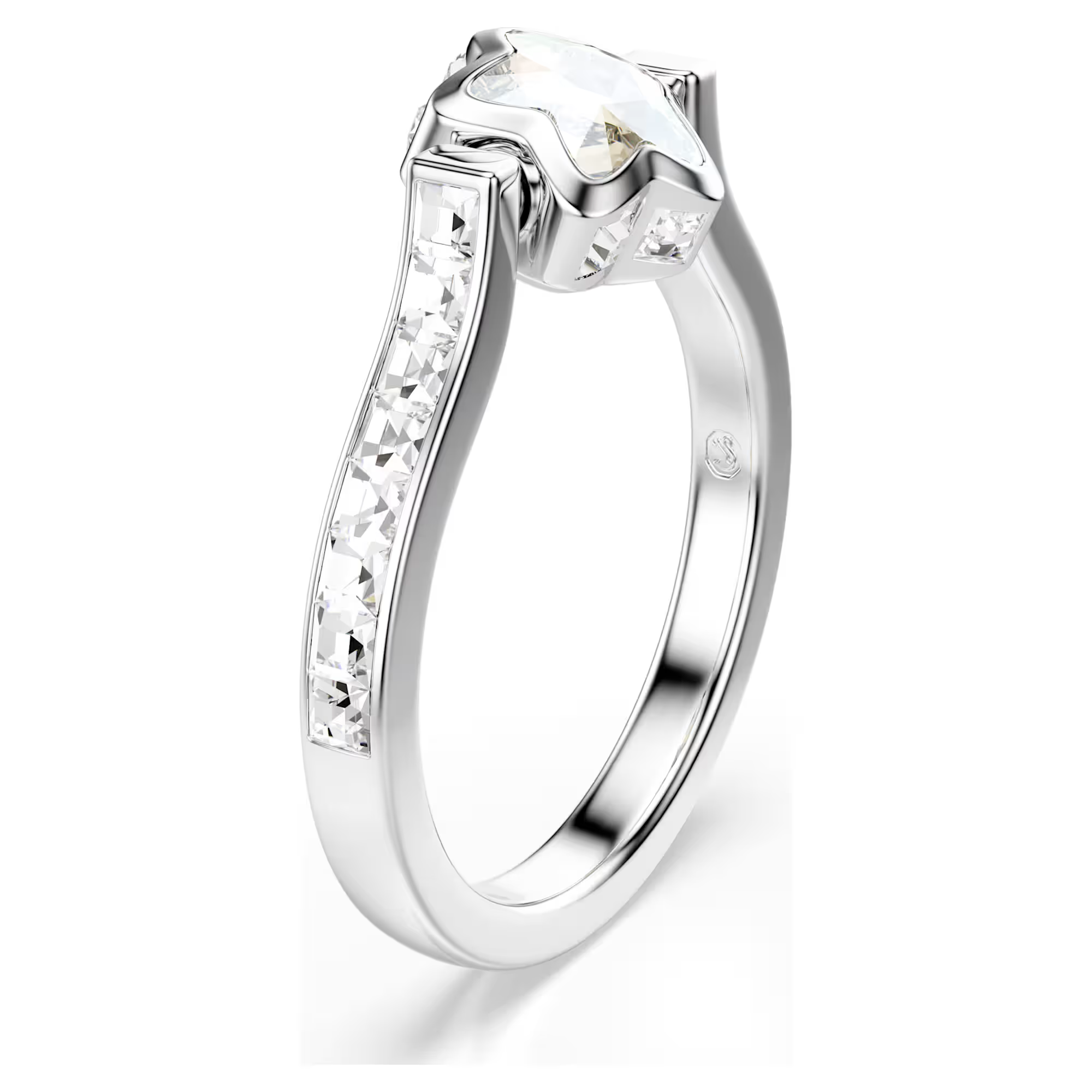 Met deze op de kosmos ge&iuml;nspireerde ring kunt u het stervormige kristal draaien zoals u dat wilt. Draag hem met uw favoriete kant naar boven, in Crystal Moonlight of Crystal Aurore Boreale. De ringband is beeldschoon afgewerkt met pav&eacute; aan de zijkanten. Net als een gedeconstrueerd prisma laten de veelkleurige creaties van de Chroma-lijn alles aan de verbeelding over. Een rijke mix van gelaagde stenen in hun meest pure kleurexpressie.

Artikelnr.: 5754174
Collectie: Chroma
Materiaal: Kristallen, Rodium-verguld
Kleur: Wit