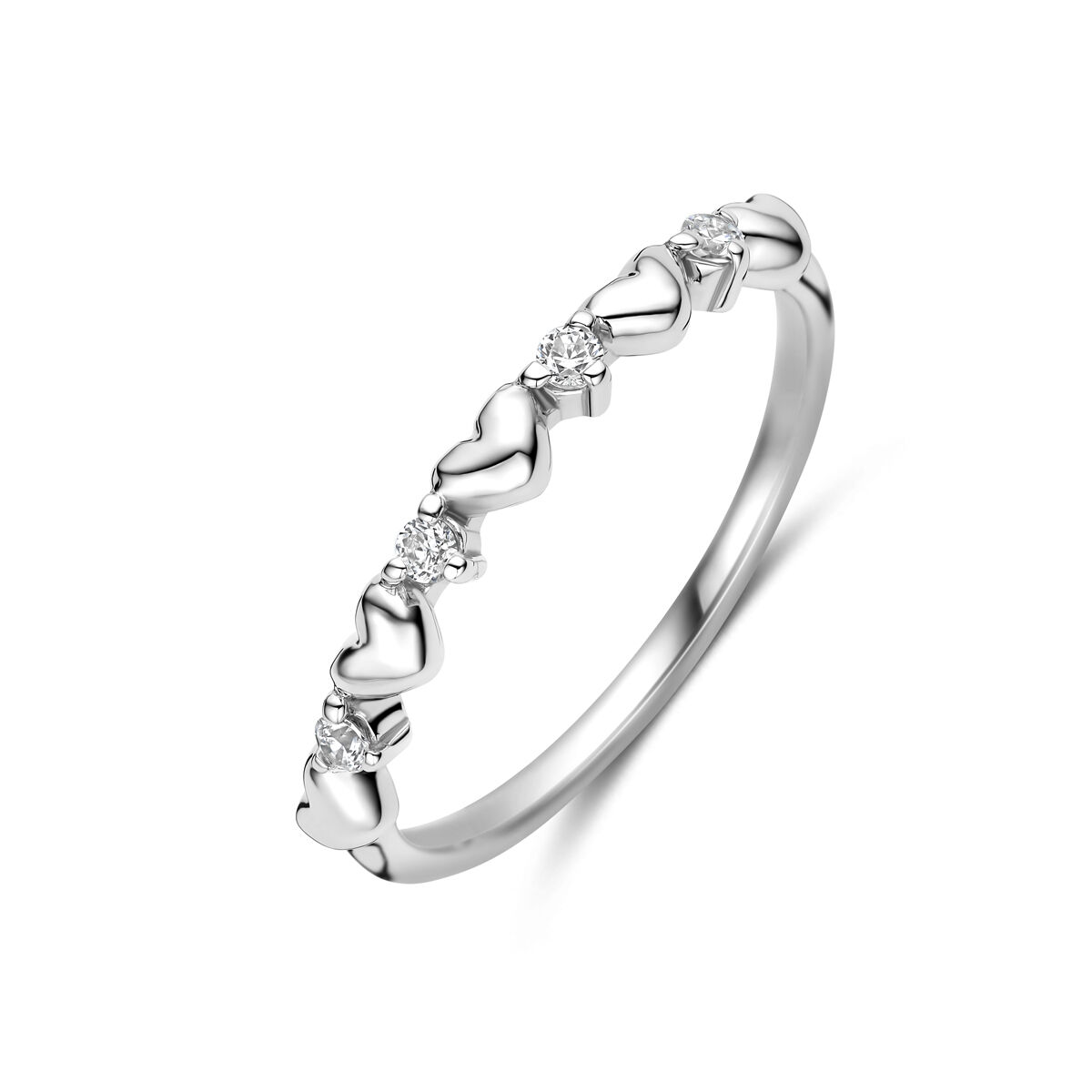 Gerhodineerd 925 zilveren ring met hartjes en zirkonia. De ring heeft een breedte van 2.5mm.